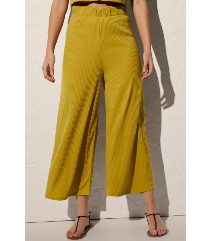 Pantalón Capri de Corte Ancho 86030 Ysabel Mora
