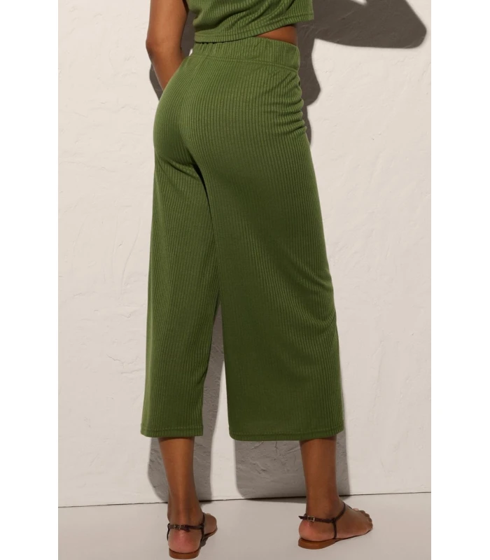 Pantalón Capri de Corte Ancho 86030 Ysabel Mora