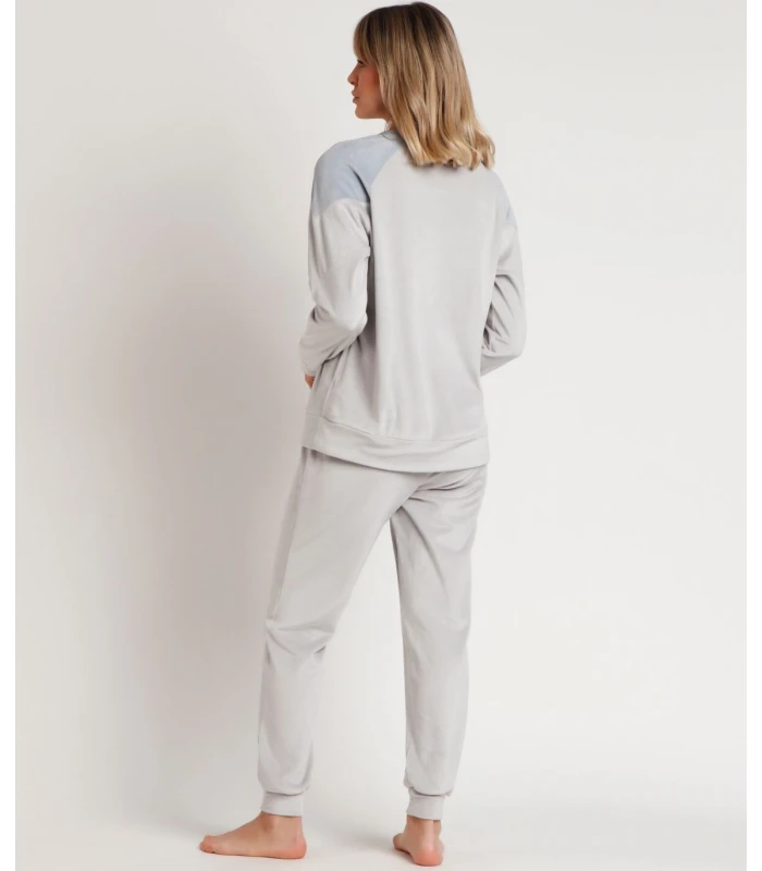 Pijama ADMAS HOME Velvet Soft para Mujer - Manga Larga Ultraelástico con Detalles Bordados