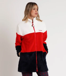 Bata ADMAS Cold Snoopy para Mujer - Manga Larga Calentita Roja con Bordados