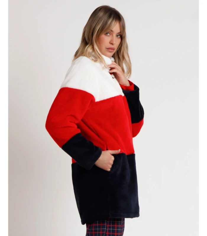 Bata ADMAS Cold Snoopy para Mujer - Manga Larga Calentita Roja con Bordados