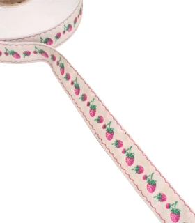 Tapacosturas Tela Beige con Estampado de Fresas Ancho 2.2cm