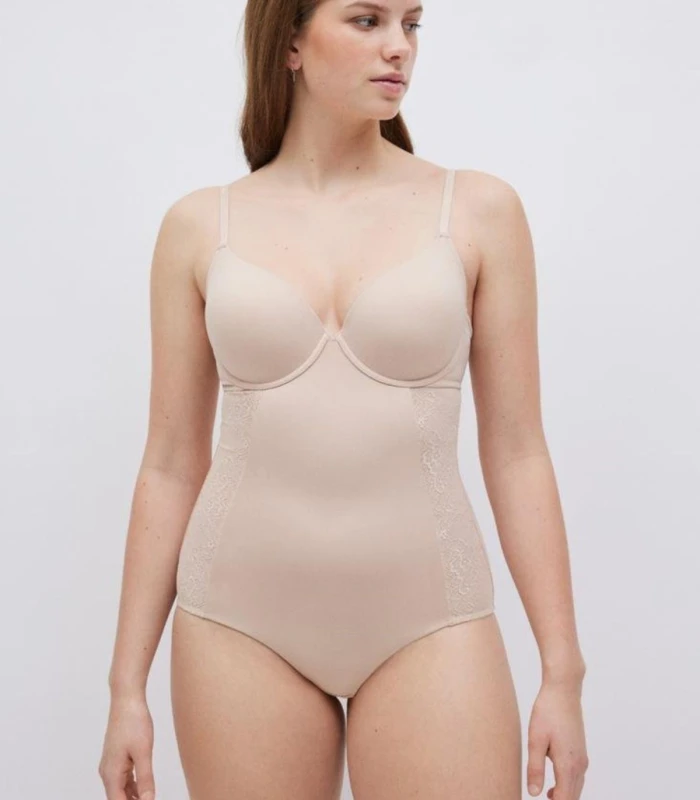 Body Reductor con Encaje Negro Copa C 19062 – Media Compresión Ysabel Mora