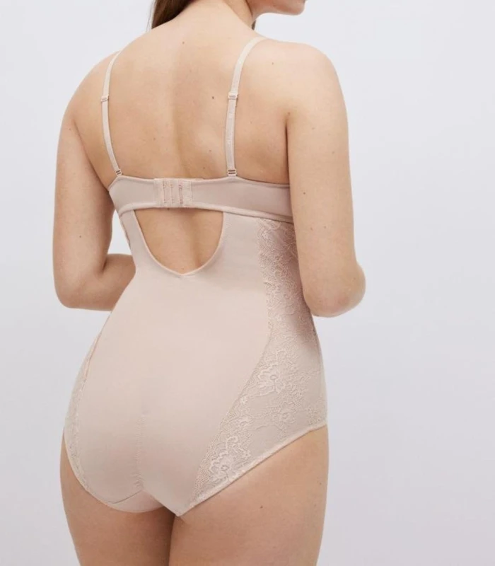 Body Reductor con Encaje Negro Copa C 19062 – Media Compresión Ysabel Mora