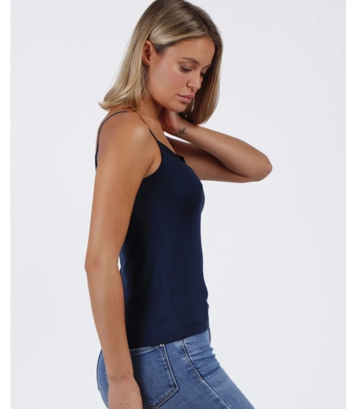 Camiseta de Mujer con Tirantes y Escote de Raso Azul Marino – Admas
