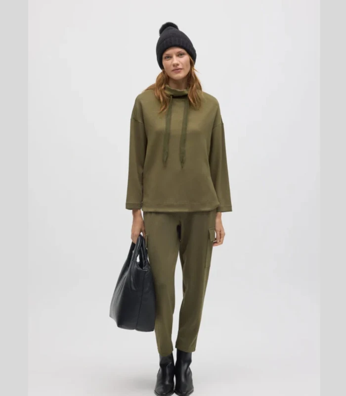 Sudadera Verde Oliva Elástica Cuello Alto Ajustable 70674 Ysabel Mora