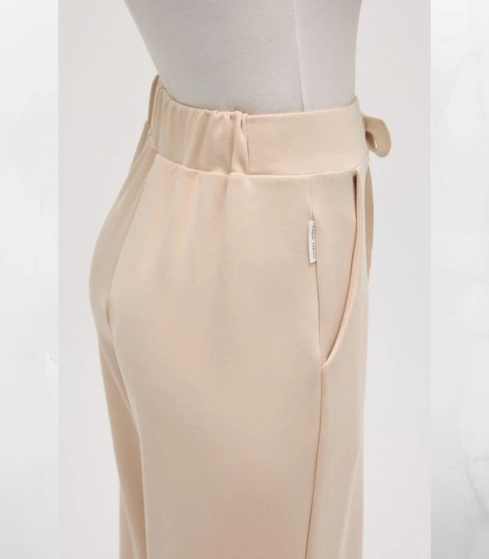 Pantalón Marfil de Tiro Alto 70676 Ysabel Mora | Cintura Ajustable y Cordón