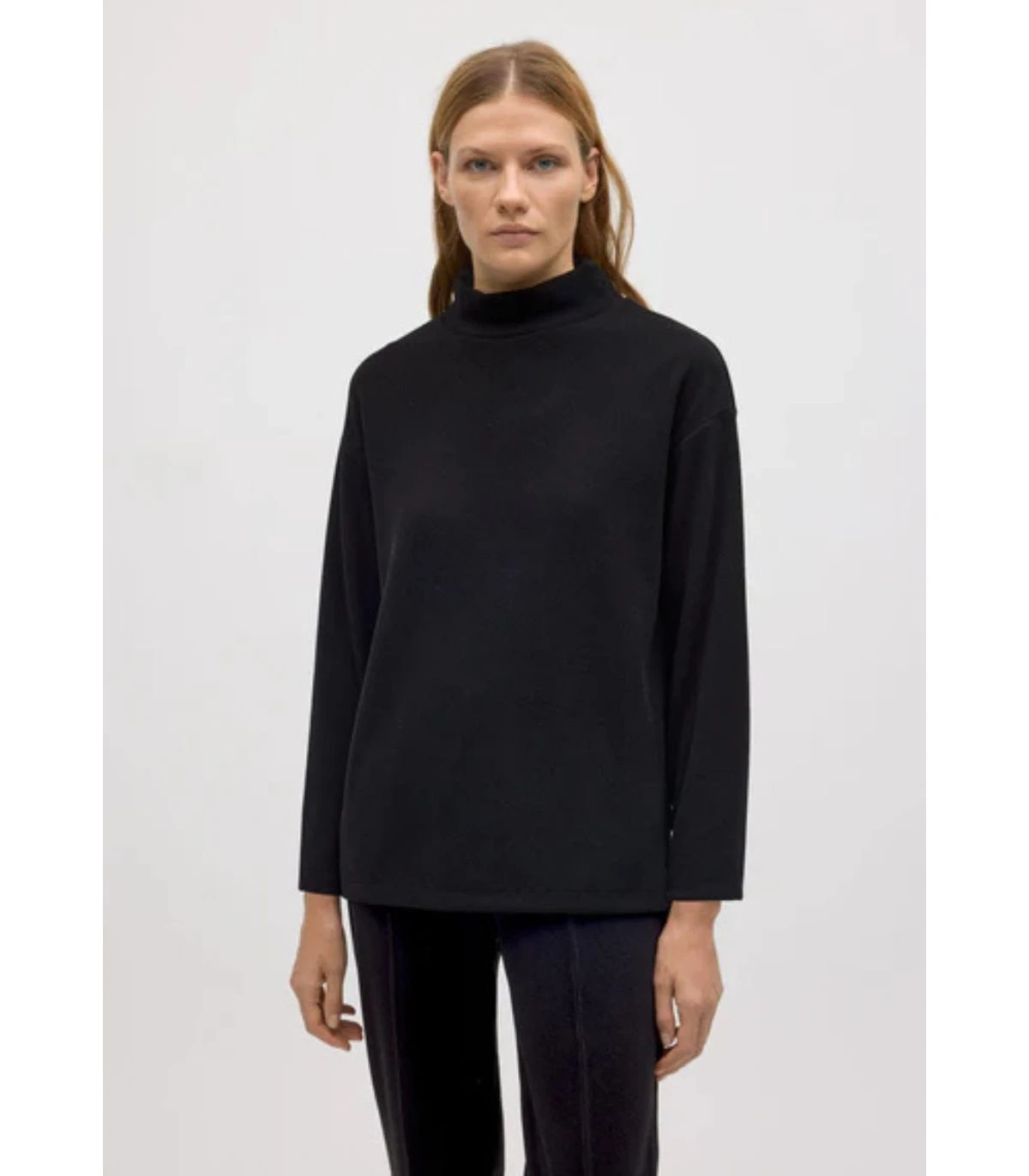 Jersey Cuello Perkins Efecto Pana Negro 70682 Ysabel Mora