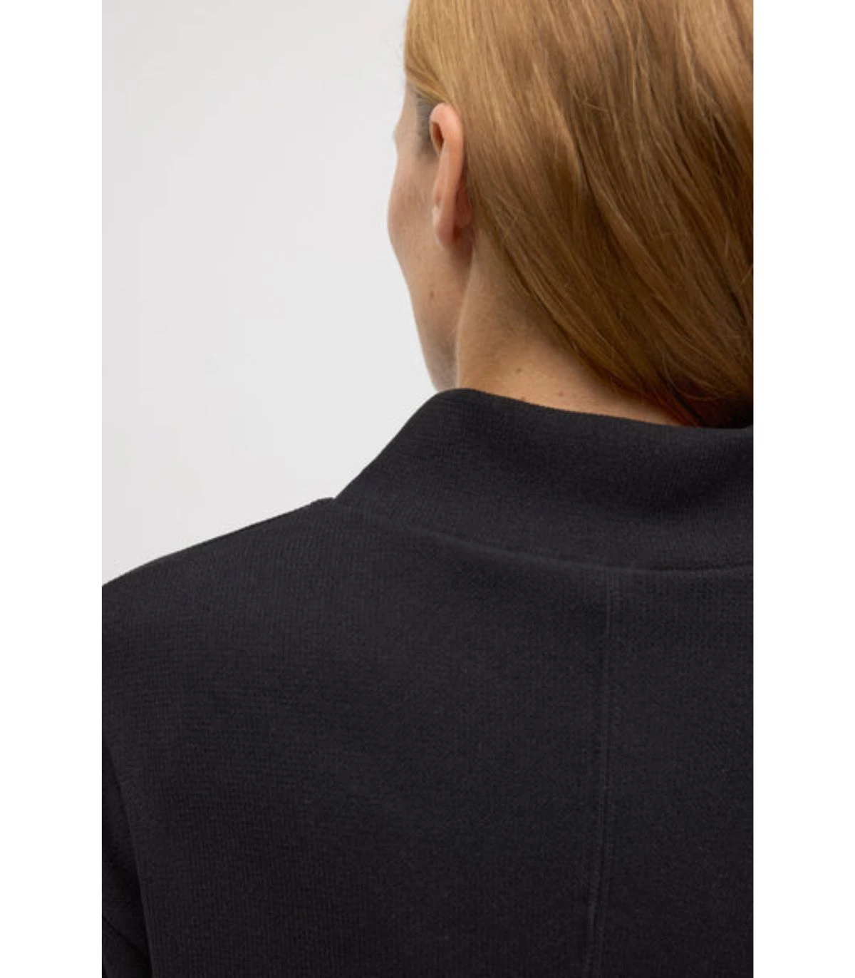 Jersey Cuello Perkins Efecto Pana Negro 70682 Ysabel Mora