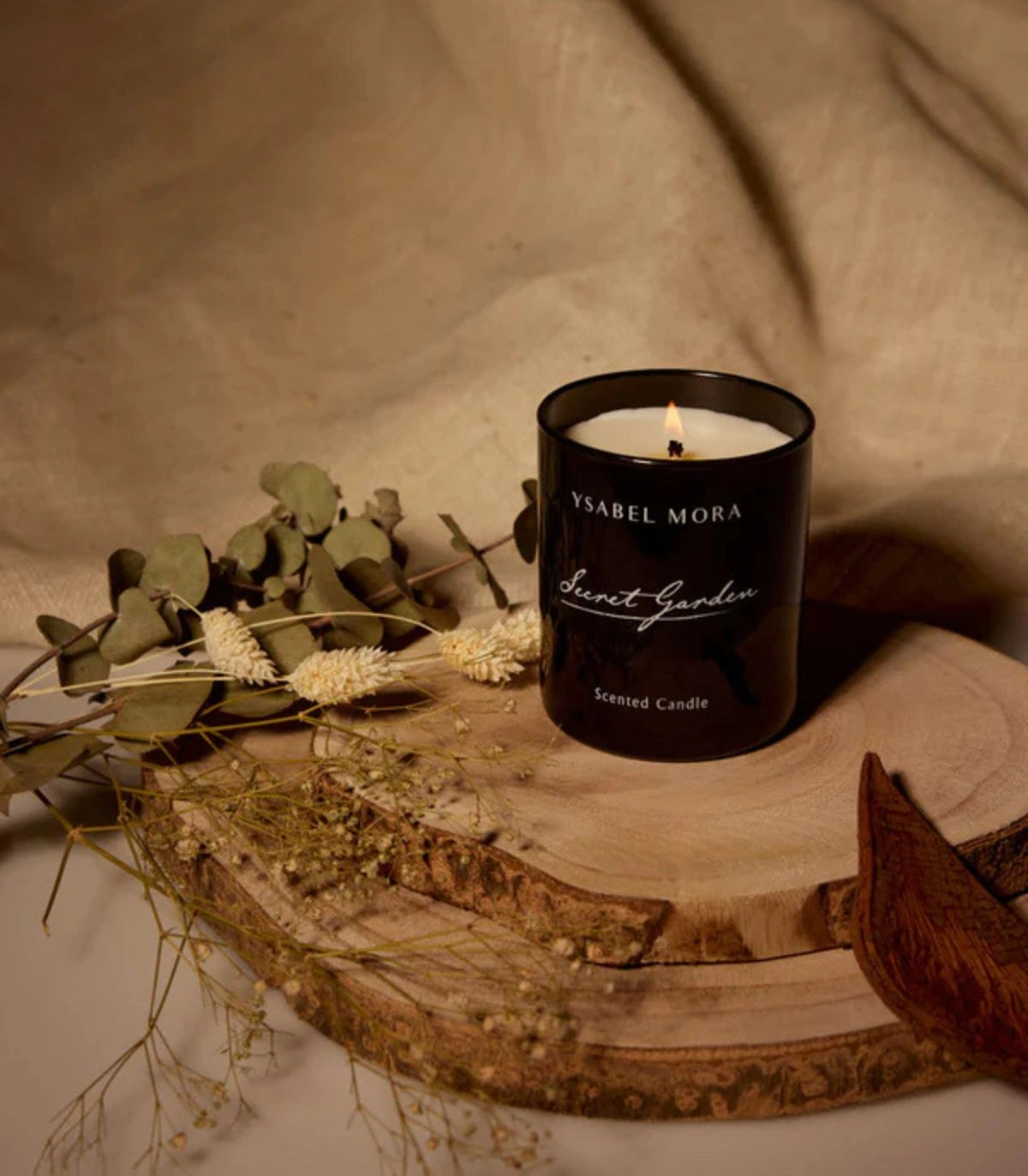 Vela Aromática Ysabel Mora Secret Garden | Notas de Jazmín, Azahar y Narciso 230g