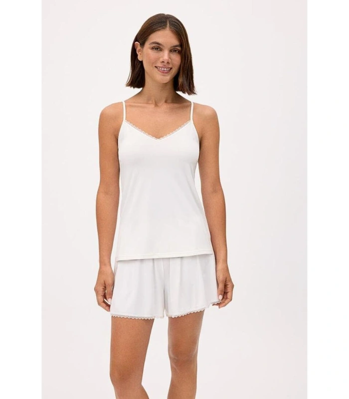 Conjunto de Pijama Ysabel Mora de Tirantes y Pantalón Corto Set Lencero Blanco con Encaje Floral