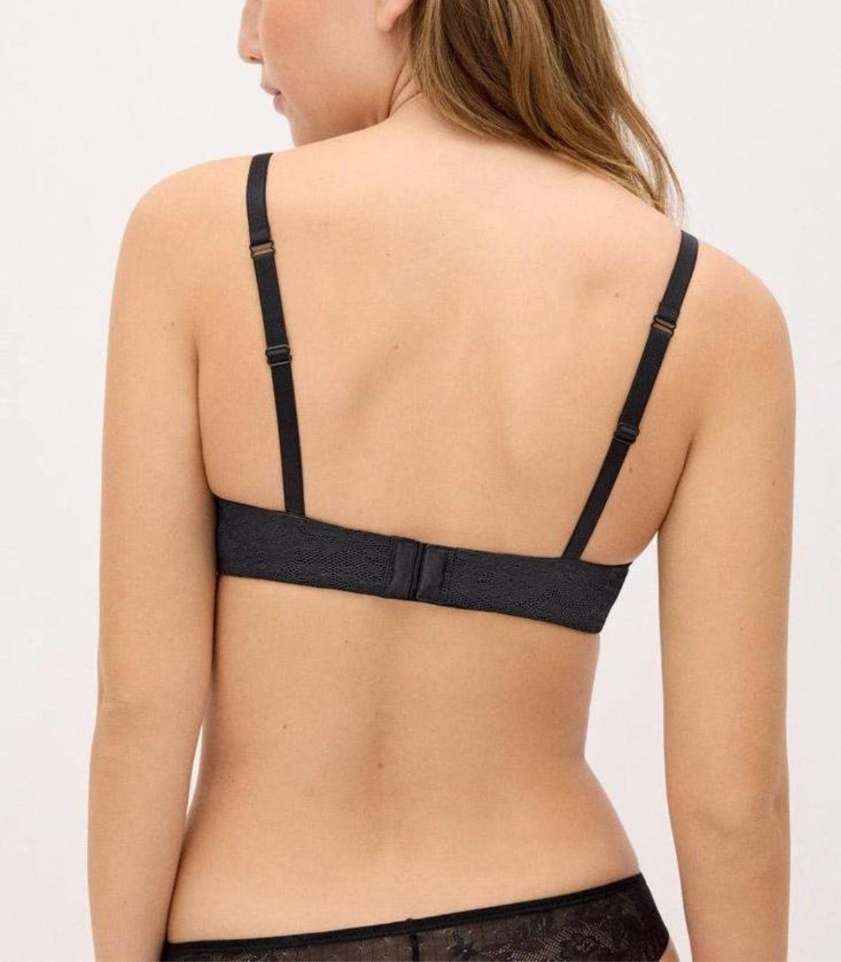 Sujetador con Aro y Relleno Ysabel Mora "Ada"  Copa con Relleno sin Aumento y Detalle de Encaje