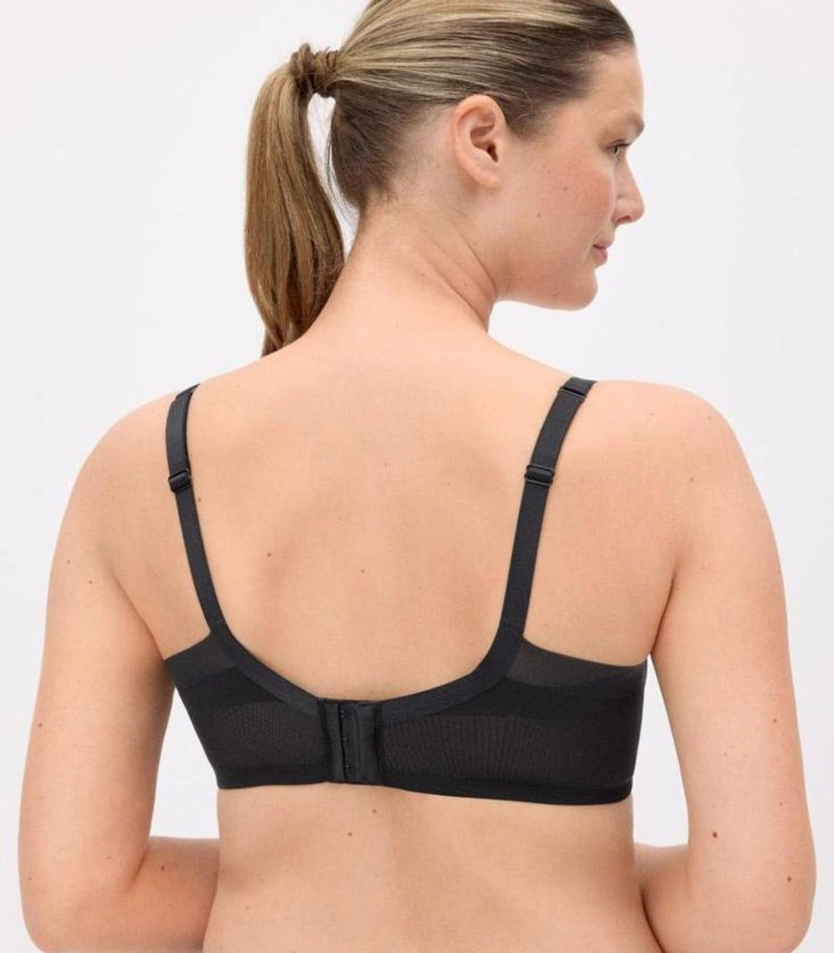 Sujetador de Capacidad Ysabel Mora "Mary"  Con Aro, Relleno sin Aumento y Espalda Anatómica