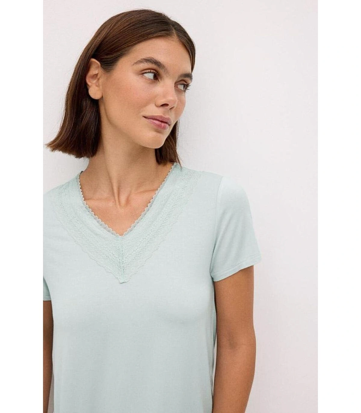 Conjunto de Pijama para Mujer Ysabel Mora Manga Corta  Set de Dos Piezas con Detalle de Encaje