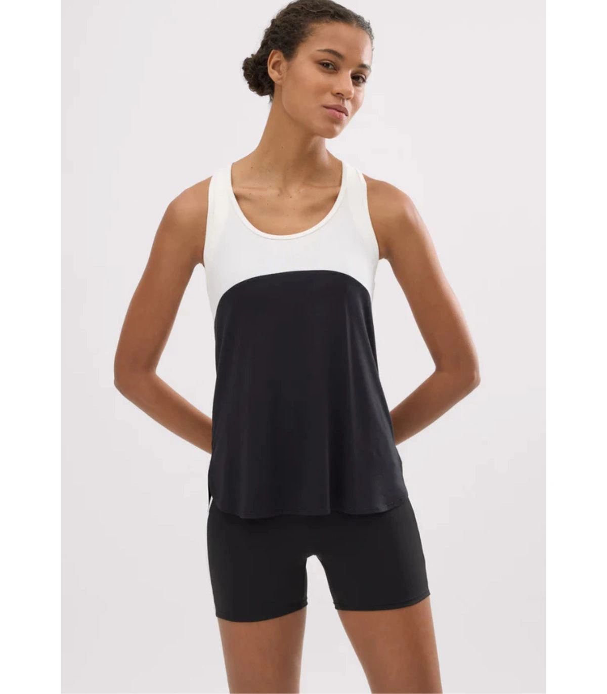 Camiseta Deportiva Tirantes Estilo Nadadora Ysabel Mora