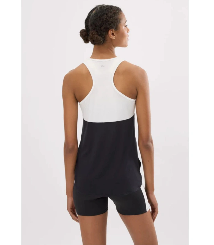 Camiseta Deportiva Tirantes Estilo Nadadora Ysabel Mora