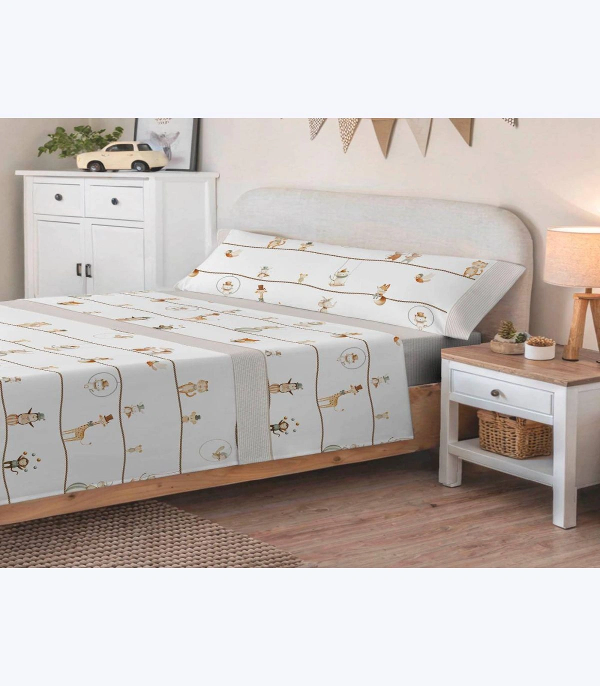 Juego de Sábanas Infantil Catotex FANTASY | Diseño de Animales Acróbatas