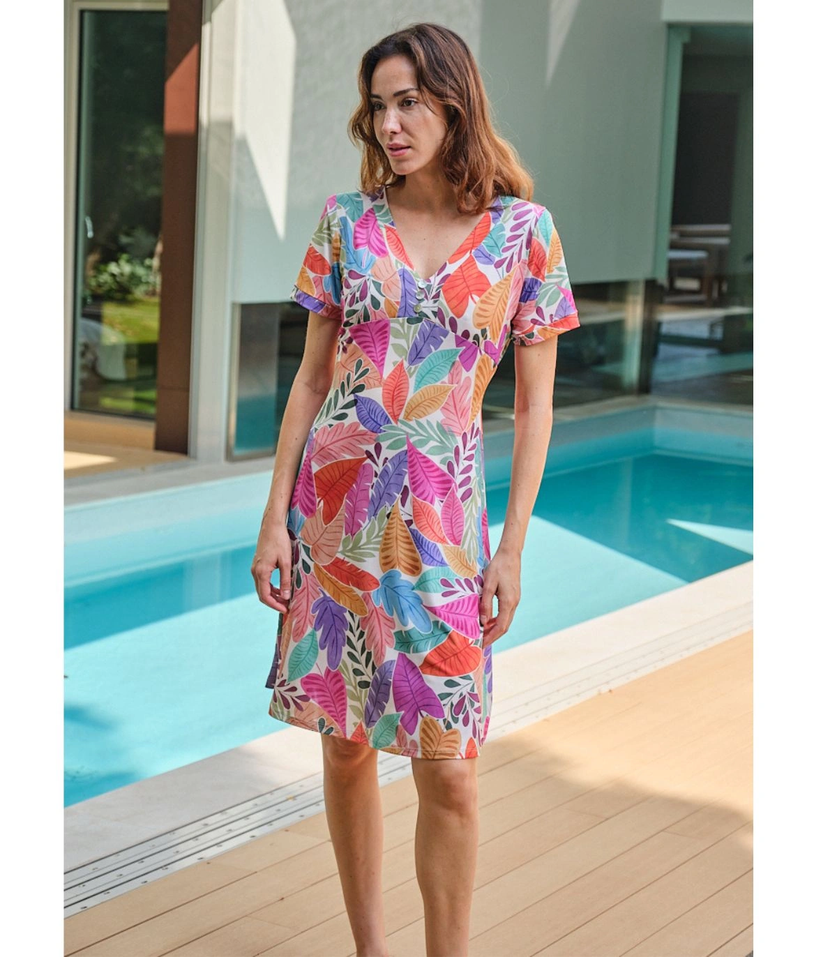 Vestido de Verano para Mujer Muslher  Estampado Tropical "Hojas", Cuello de Pico y Manga Corta