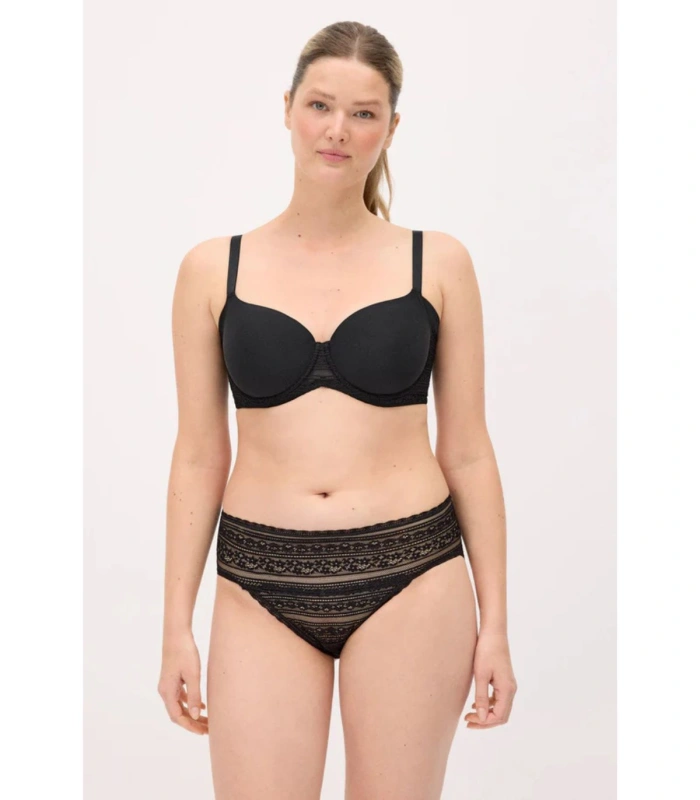 Conjunto Lencero de Capacidad Ysabel Mora | Colección Simply Love: Sujetador con Aro y Relleno + Braga Midi con Encaje - Negro