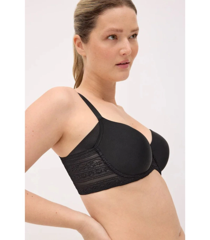 Conjunto Lencero de Capacidad Ysabel Mora | Colección Simply Love: Sujetador con Aro y Relleno + Braga Midi con Encaje - Negro