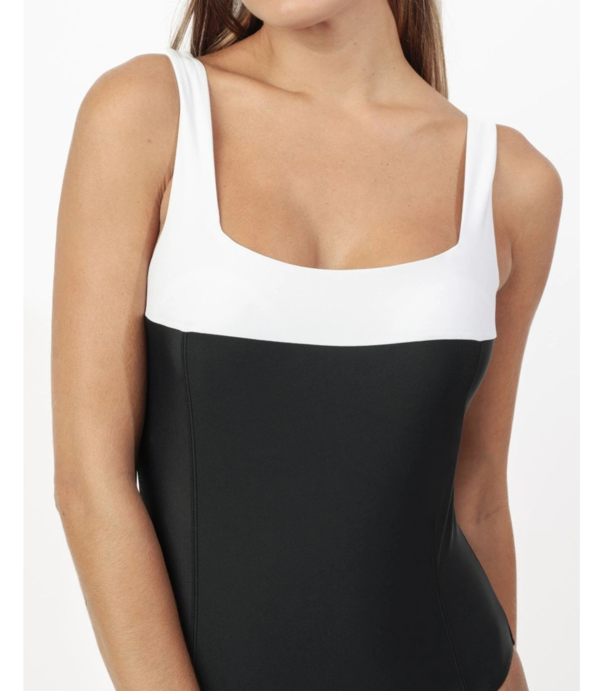 Bañador Reductor ADMAS Curvy Bicolor Control de Abdomen, Escote Cuadrado Estilizador y Diseño sin Aros