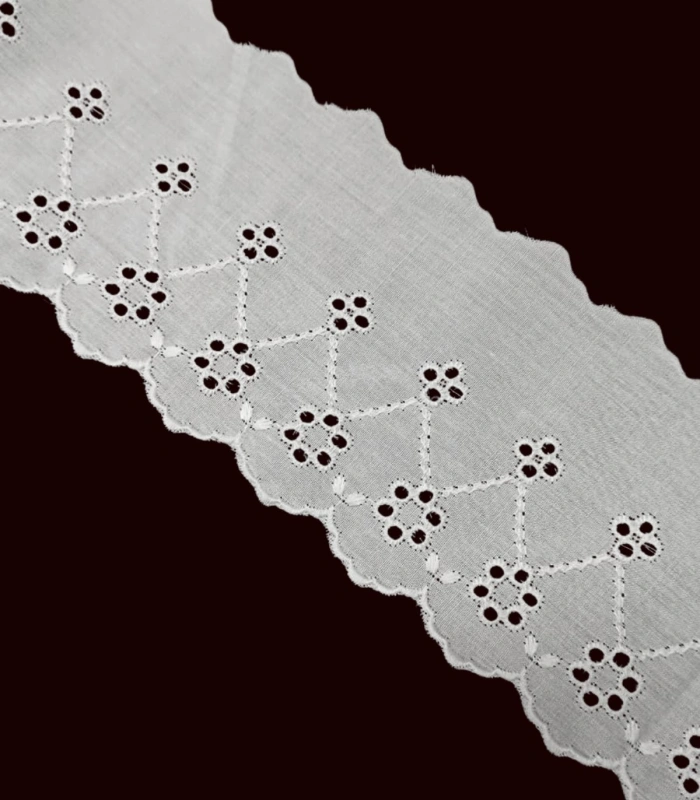 Tira Bordada Blanca de 8 cm