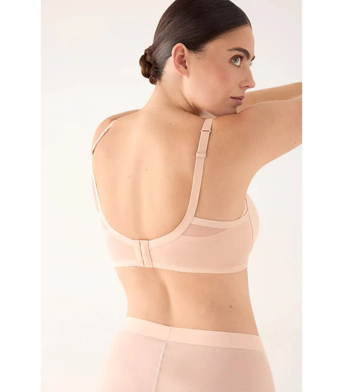 Sujetador de Capacidad con Aros e Invisible de Foam Fino Ysabel Mora Sol | Colección No Marks x Paula Echevarría 10160