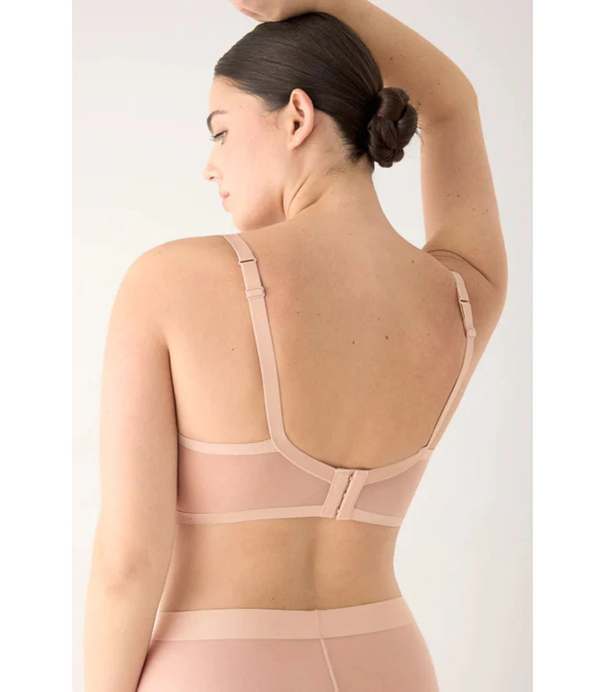 Sujetador Reductor Sin Aros y Sin Relleno Ysabel Mora Aura | Colección Nomarks x Paula Echevarría 10184
