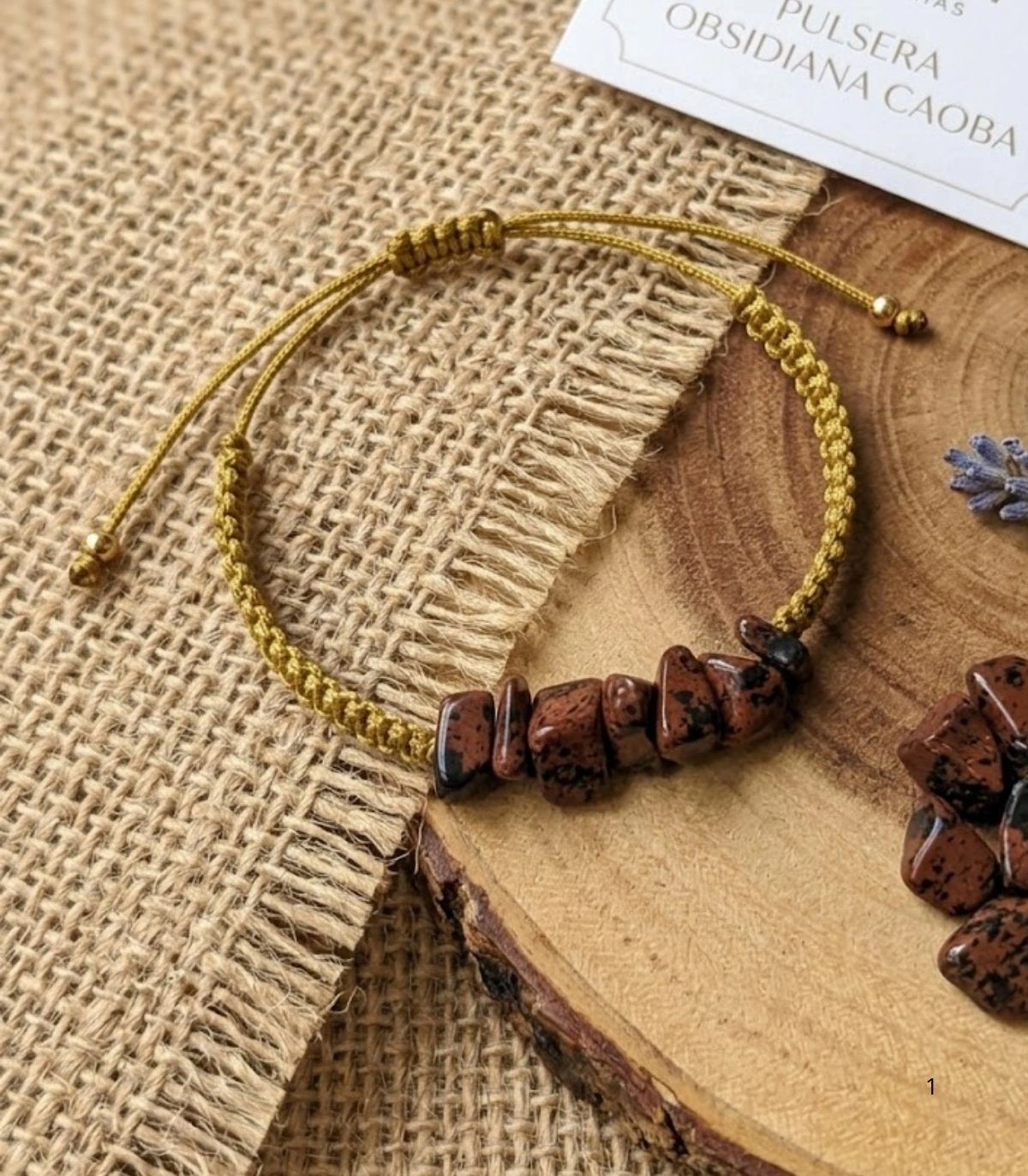 Pulsera de Macramé Artesanal "Aura Caoba" Hecha a Mano