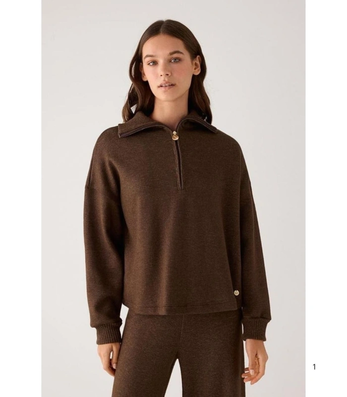 Jersey Cálido de Mujer con Cuello de Cremallera Marrón Ysabel Mora 70724
