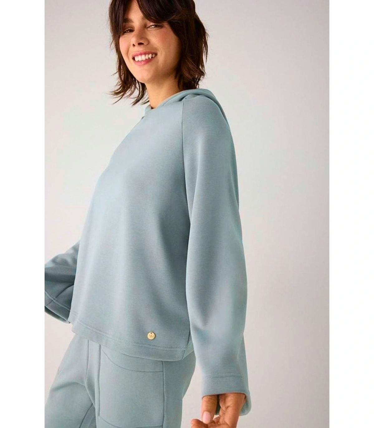 Sudadera Afelpada de Mujer con Capucha y Manga Acampanada en Color Azul Ysabel Mora 70740