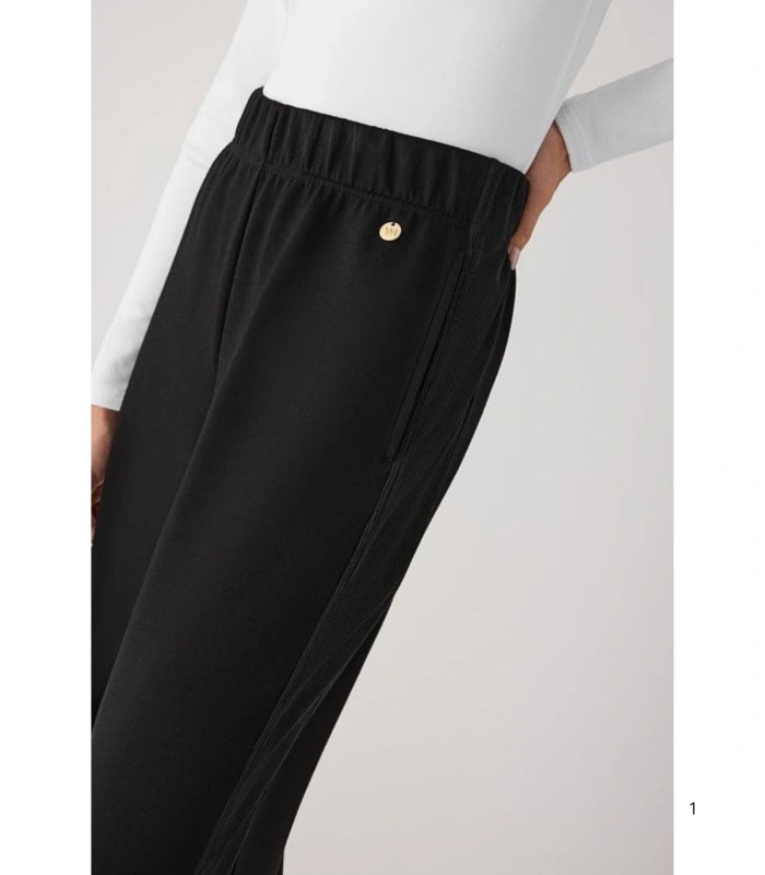 Pantalón Ancho Afelpado de Mujer con Tiro Alto en Color Negro Ysabel Mora 70747