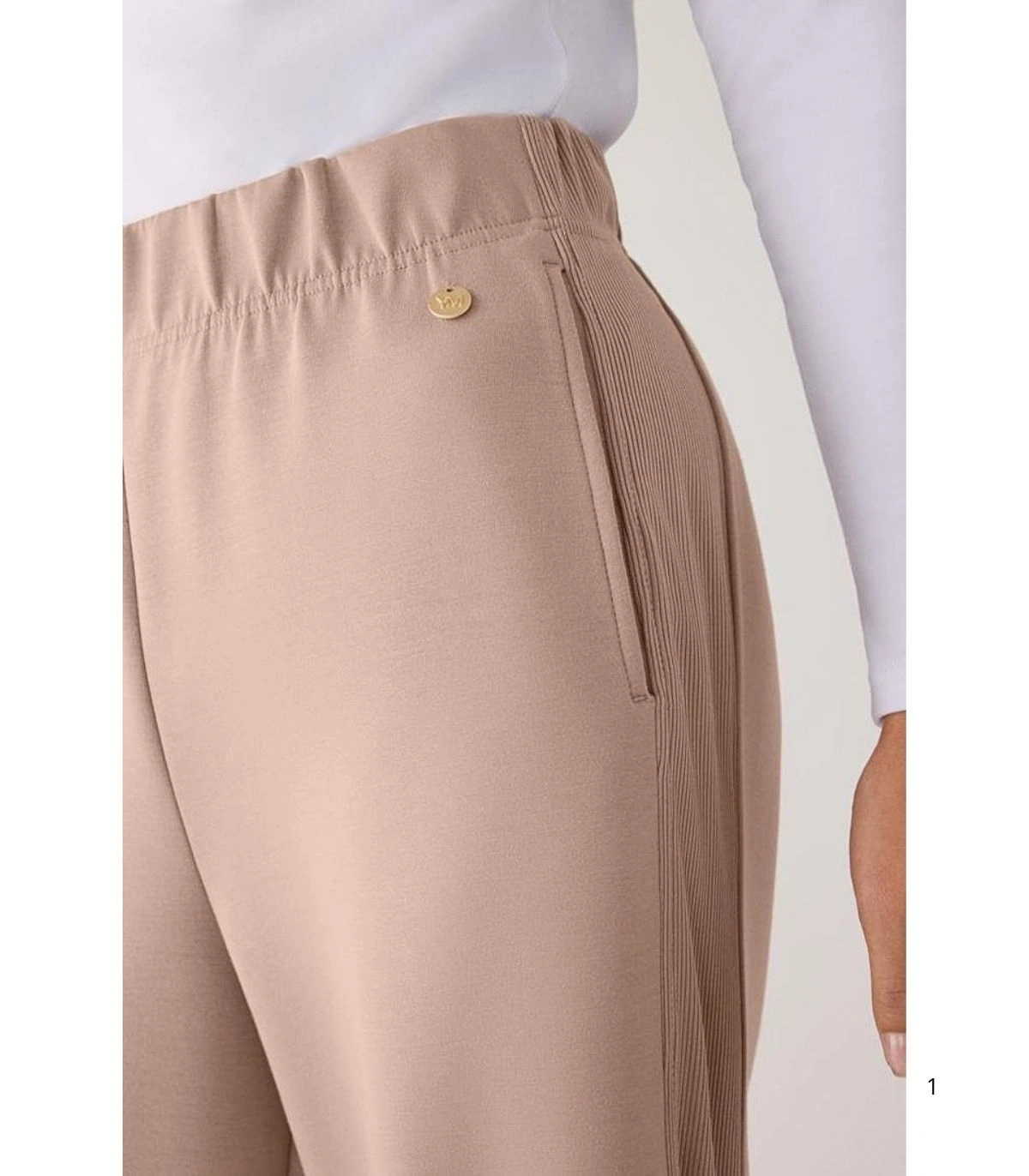 Pantalón Ancho Afelpado de Mujer con Tiro Alto en Color Beige Ysabel Mora 70747