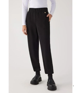 Pantalón Jogger Afelpado de Mujer con Tiro Alto en Color Negro Ysabel Mora 70748