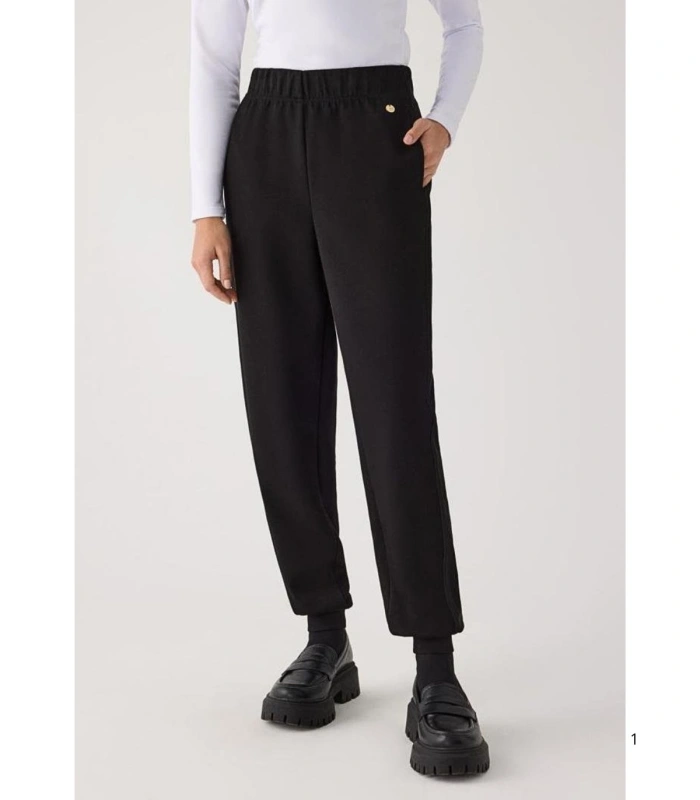 Pantalón Jogger Afelpado de Mujer con Tiro Alto en Color Negro Ysabel Mora 70748