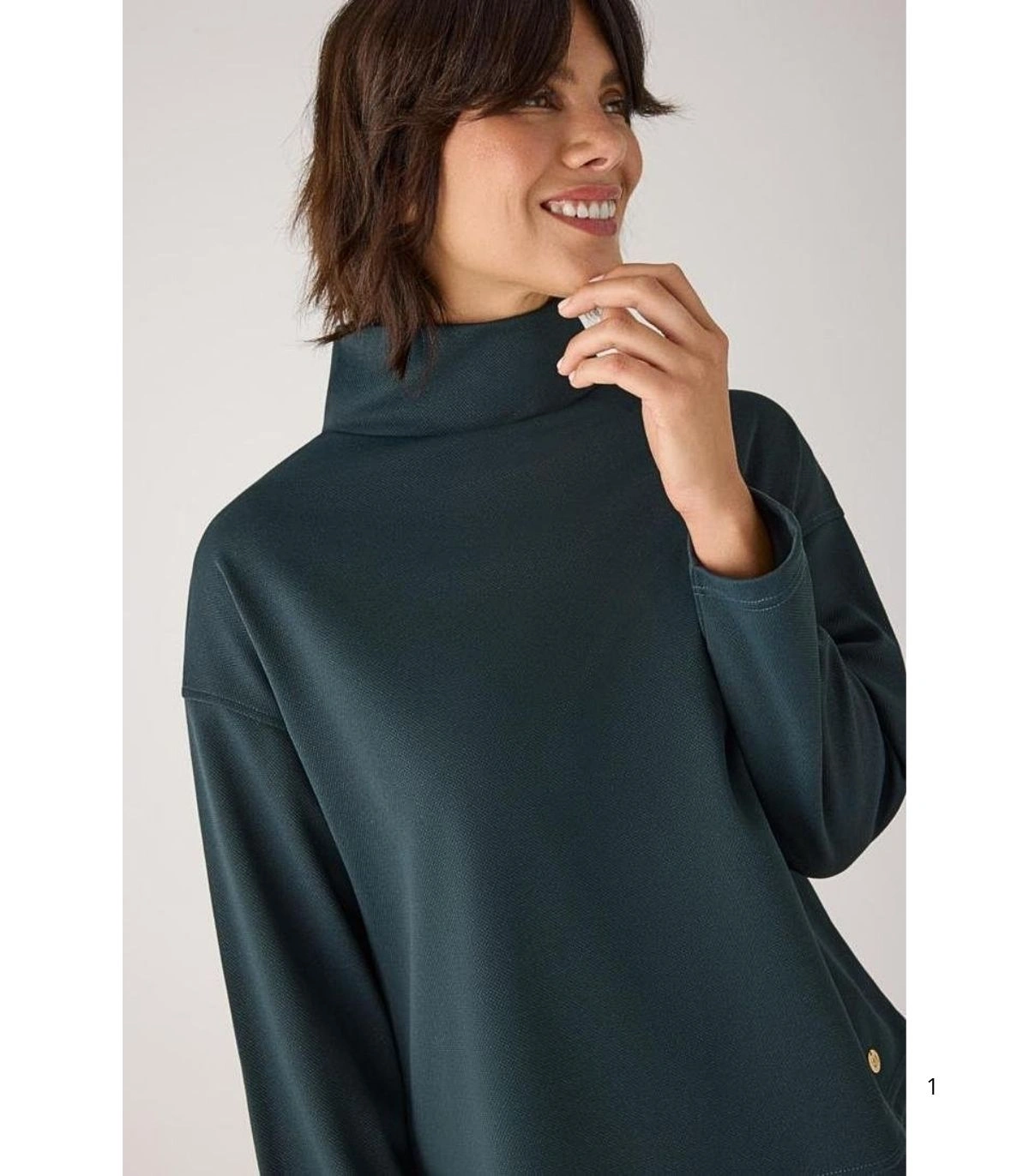 Jersey Textura Piqué de Mujer con Cuello Perkins  en Color Azul Ysabel Mora 70749