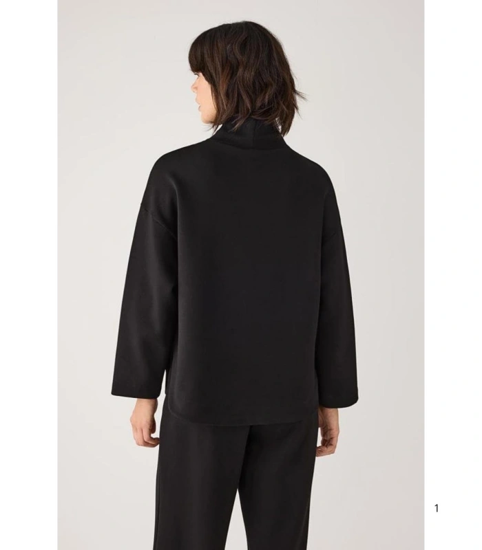 Jersey Afelpado de Mujer con Cuello Alto Color Negro Ysabel Mora 70753