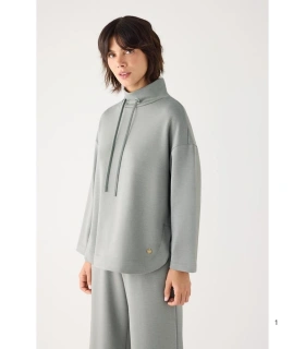 Jersey Afelpado de Mujer con Cuello Alto Color Azul Ysabel Mora 70753