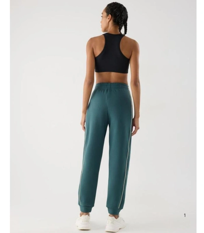 Pantalón Deportivo Jogger de Mujer con Tiro Alto con Bolsillos en Color Verde Ysabel Mora 70983