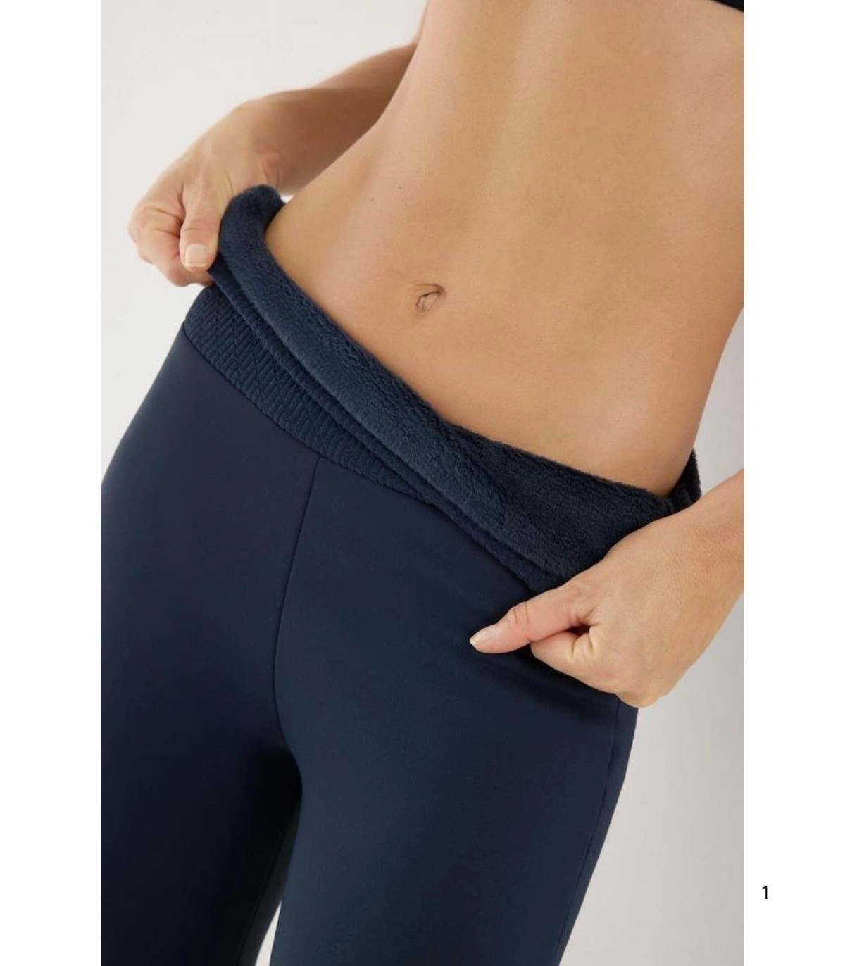 Leggings Deportivos Ultra Térmicos de Mujer y Tiro Alto en Color Azul Marino Ysabel Mora 70988