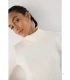 Camiseta Deportiva Térmica de Mujer con Cuello Perkins en Color Marfil Ysabel Mora 70991 (Colección Thermal)