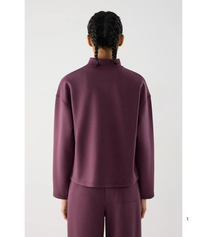 Sudadera Deportiva de Mujer con Bolsillo Canguro en Color Burdeos Ysabel Mora 70995