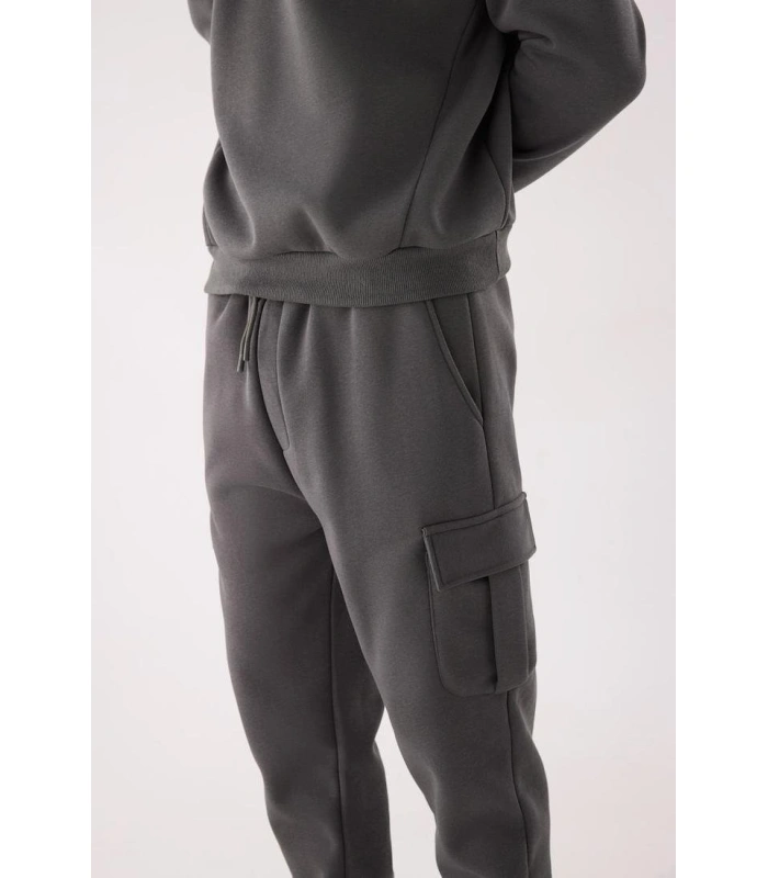 Chándal Deportivo de Hombre Afelpado con Sudadera y Pantalón Jogger en Color Gris Antracita Ysabel Mora 75004
