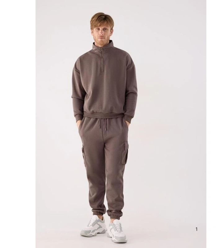 Chándal Deportivo de Hombre Afelpado con Sudadera y Pantalón Jogger en Color Marrón Ysabel Mora 75004