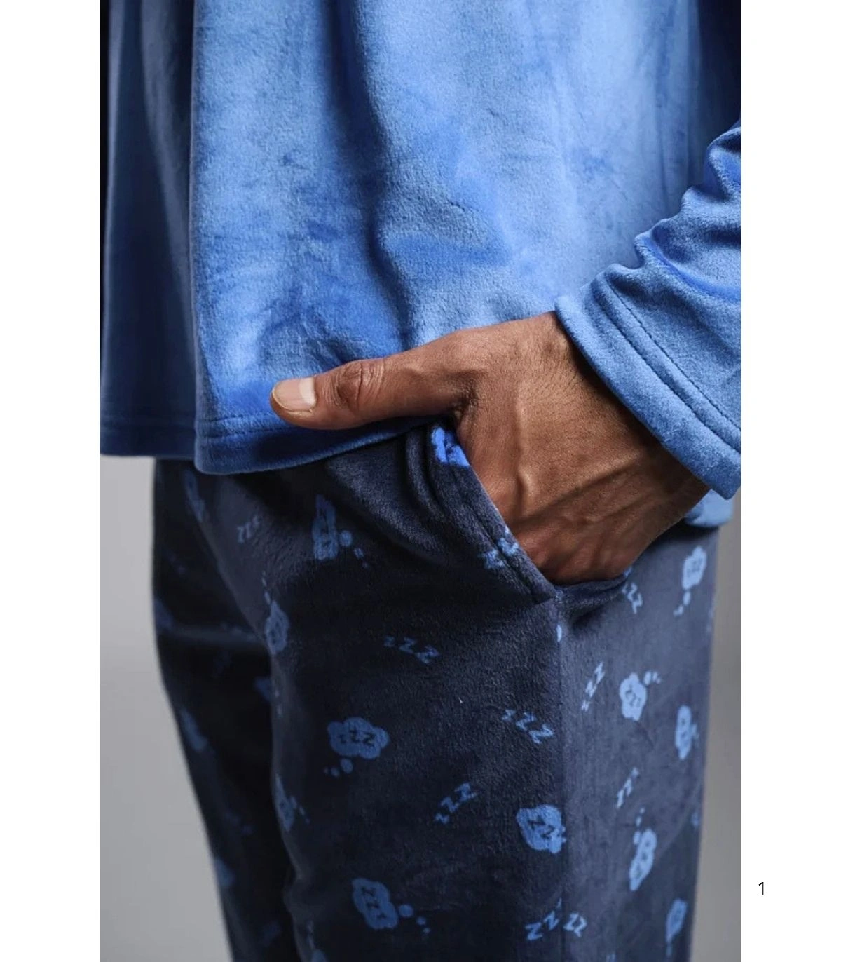 Pijama Largo de Hombre en Terciopelo "Wake Up Dormilón" Muydemi 26450