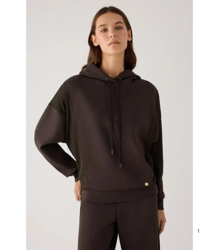 Sudadera Afelpada de Mujer con Capucha en Color Marrón Ysabel Mora 70745