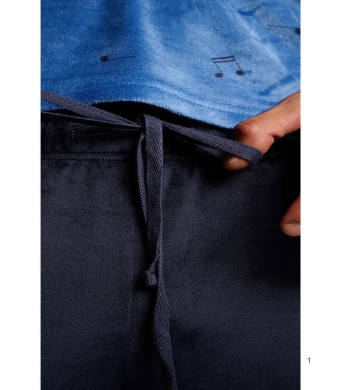Pijama Largo de Hombre en Terciopelo "Sincronizando el Sueño" Ysabel Mora 26420